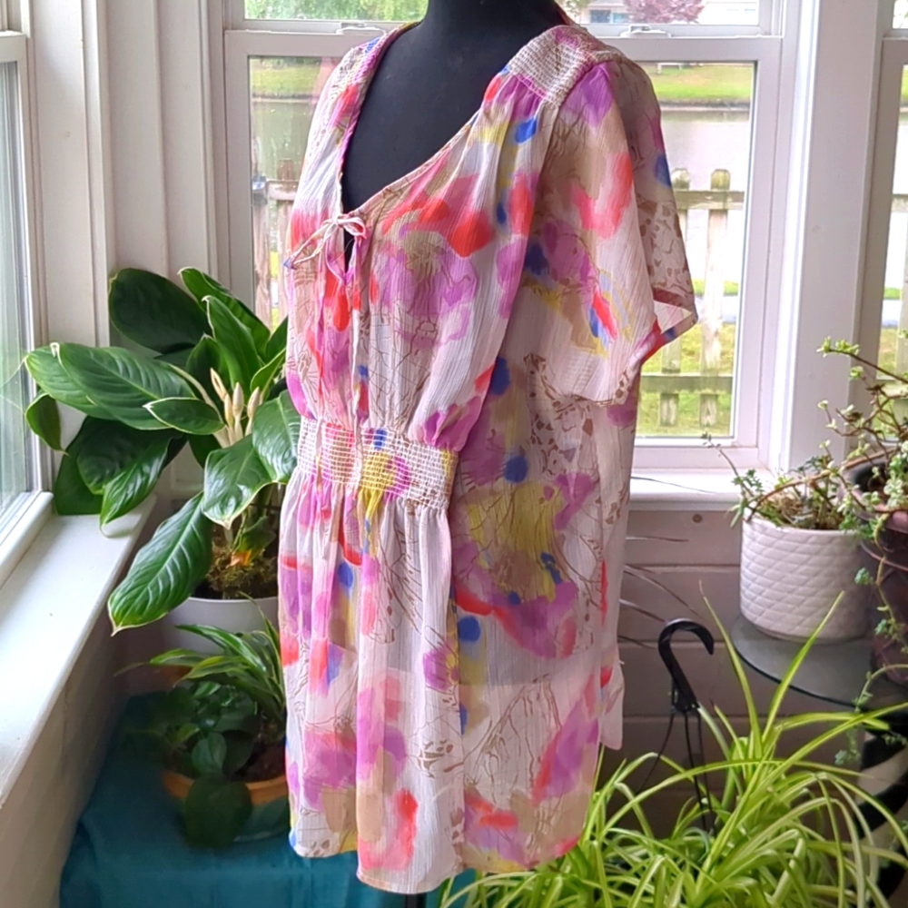 Lane Bryant Short Sleeve Tunic Top Sz 18/20 XL, Pink Florals Fairycore Sheer EUC